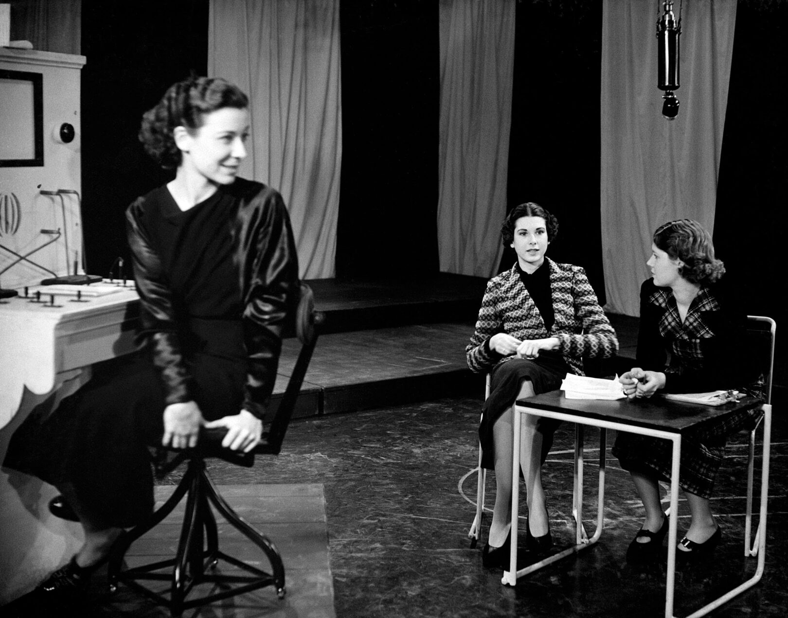 Joan Miller at the 'Picture Page' switchboard, with Jasmine Bligh and Elizabeth Cowell the first female presenters of the BBC television service (1936)